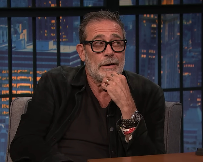 jeffrey dean morgan glasses